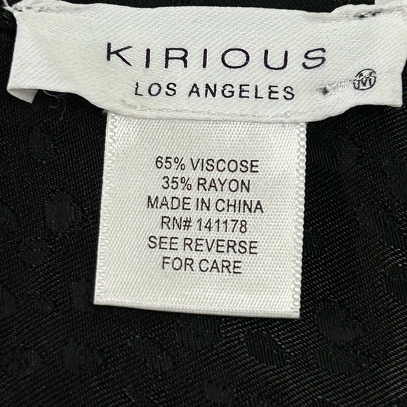 Kirious NWT Women’s Bell Sleeve Satin Twist Front Crop Top‎ Blouse  Sz M - Picture 7 of 8